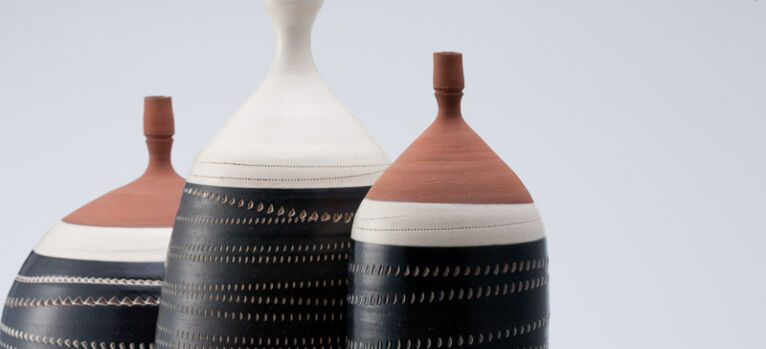 Kondo Yutaka, Black & White vase glazed stoneware